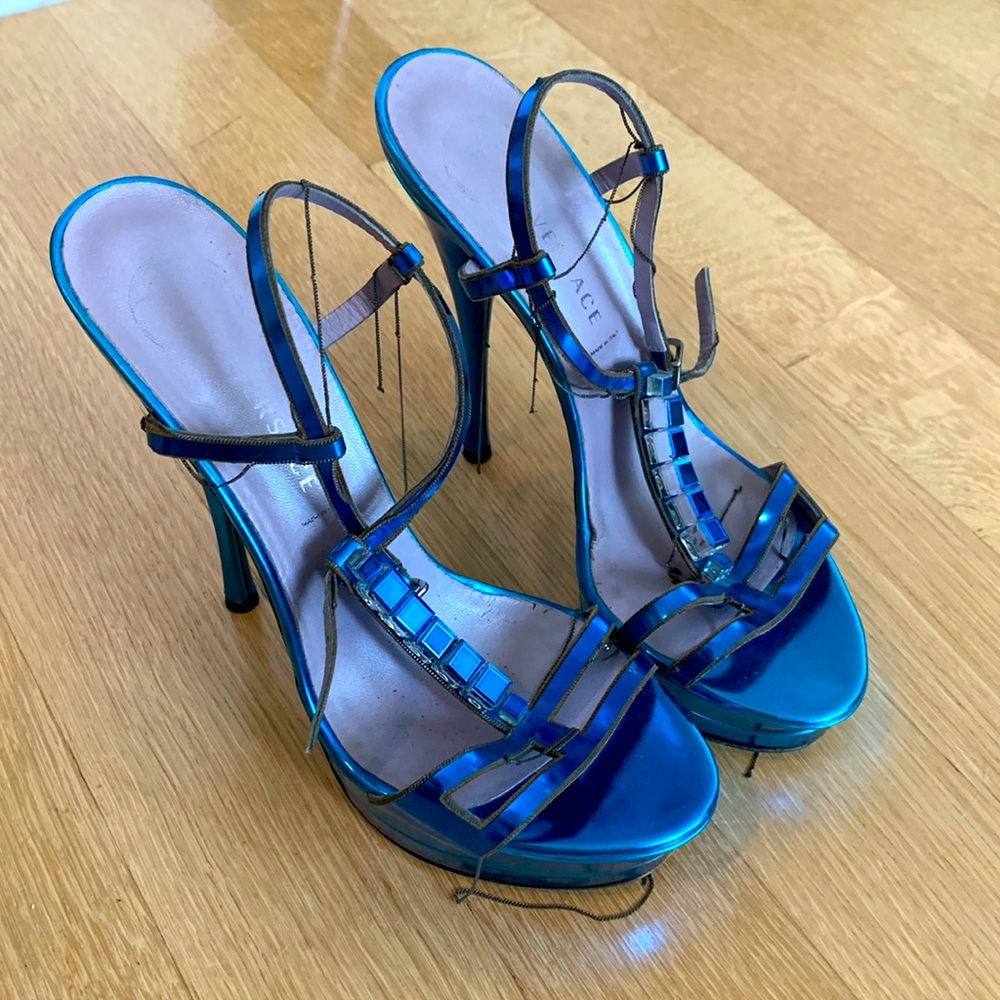 Versace Heels Vintage in Blue